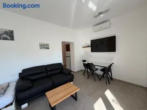 Apartment Kamov - Image 1