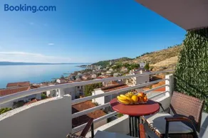 Seaview Apartments Grizelj - Image 2