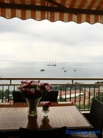 EXCEPTIONAL! PENTHOUSE in front of Monte Carlo Beach and Tennis Club - Image 2