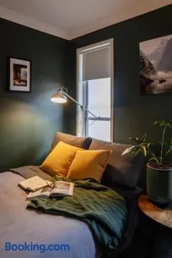 Nora Poolhouse, Peaceful Stay near all Essentials - Image 1