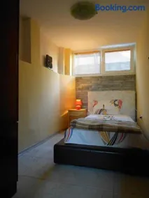 Welcoming house in Varna with sea view - Image 3