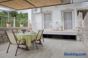 Remezzo Apartments - Image 4