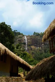 Whisper Point Eco Resort Diyaluma - Image 2