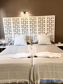 Gloria Suites at Pension Candelaria - Image 5