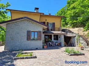 B&B Poggio di Vento sulla via degli Dei - Image 1