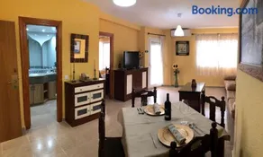 Apartamentos Las Palomas Beach - Image 1