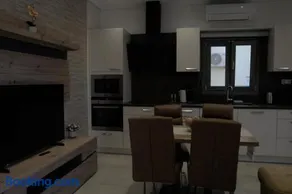 Sunrise Room 2 - Image 2