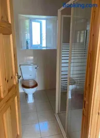 Kilkenny Organic Farm 2-Bed Apt Sleeps 4 Parking - Image 5