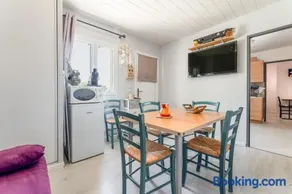 La Petite Maison dans la Vigne - Image 3