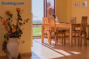 Storchenruh- Familienfreundliches Ferienhaus mit Terrasse & direkter Golfplatzlage - Image 5