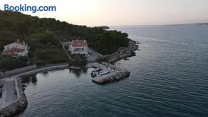 Goga - Image 1