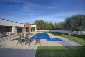 Villa Marex - Modern Villa with Private Pool, near sea -Pavićini, Pula, Istria - Image 2