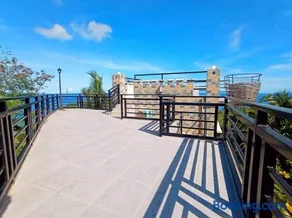 The Mountain side Floating Villa - Image 5