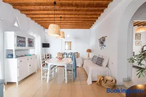Charming House near Platis Gialos beach Mykonos - Image 2