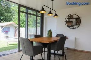 Vakantiewoning op steenworp afstand van strand en havens - Image 3