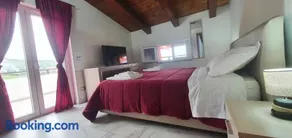 Alepou Guest House - Image 2