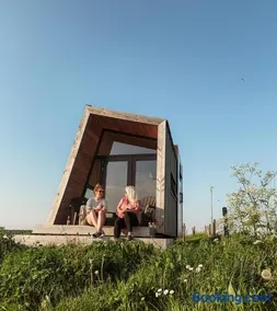 Slapen op de Dijk - Tiny House - Image 2