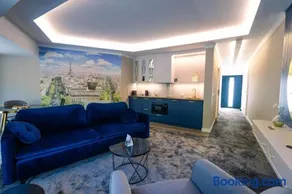 Boulevard Boutique Suites - Image 2