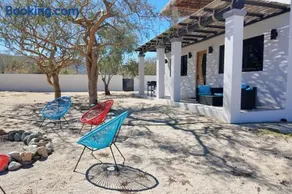Beautiful modern house with a rustic palapa shade - Image 3