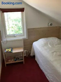 Modern cottage near the sea - Image 3