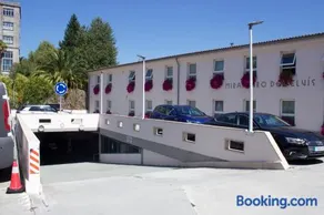 Hotel Parking Miradoiro de Belvís - Image 1