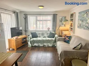 The Garden Flat at Wynncroft - Image 3