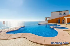 180-degrees sea view with pool - Image 2