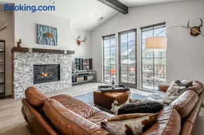 Creekhouse 1334 - Image 1
