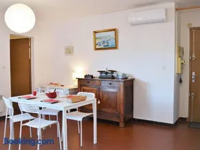 Appartement 2 pièces avec piscine et parking à 2 pas de la plage au Lavandou - Image 3