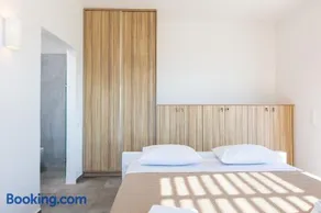 Villa Sea-Esta, Adults Only - Image 2