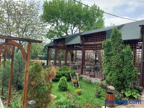 Pensiune Restaurant Rustic Rm Sarat - Image 1