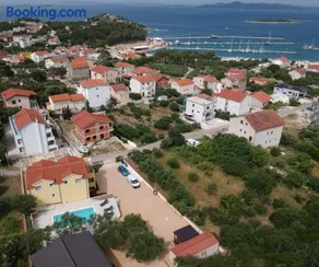 Holiday house in Pakoštane with sea view, terrace, air conditioning, Wi-Fi (4852-1) - Image 2
