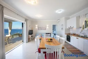 Kavos House - Image 2
