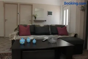 apartment to nature B - Image 4