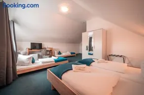 Airport Lounge Hotel Düsseldorf - Image 4