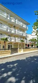 Hotel Victoria - Image 1