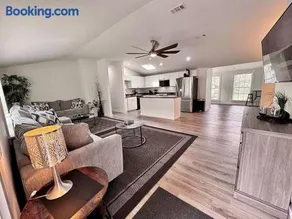 LowCountry Cottage with Marsh Views - Image 2