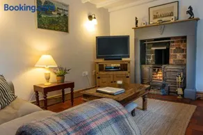Bankside Cottage Milldale - Image 4