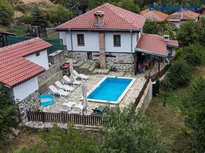 Къща за гости Ножери - Image 1