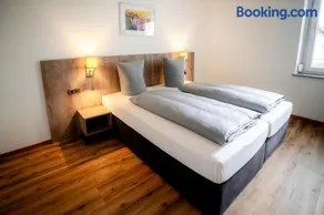 Boardinghouse Victory - Image 5