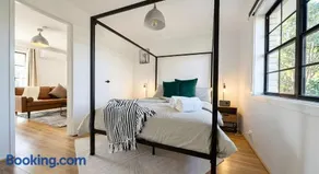 Oceanfront Batemans Bay - Parking - Direct Access to Beach - Image 2