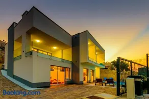 Villa The Secret Diamond - Image 1