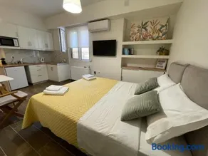 Cute studio near acropolis - Image 2