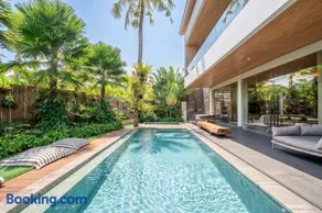 Lila Villa - Family and Group Retreat in Pererenan - Image 5