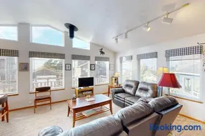 The Heron's Nest Vacation Rental - Image 2
