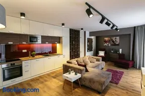 Doczy Private Apartment - Image 1