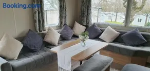 Rockley Park, Poole, 3 Bedroom Family Retreat in Poole - Image 4