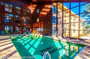 Royal Vista II Pool-Spa Ski-in out Gym, Sauna, Laundry, BBQ - Image 1