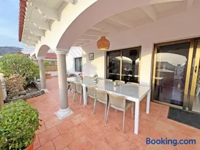 Villa Lucia with heated private pool - Image 4