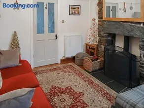 1 Tower Cottage - Image 2